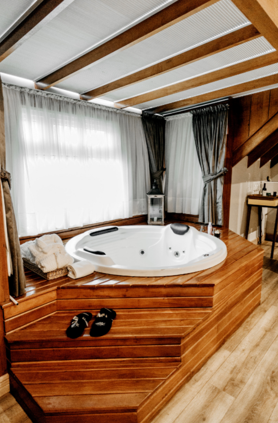 Love-Room-4 ANgers